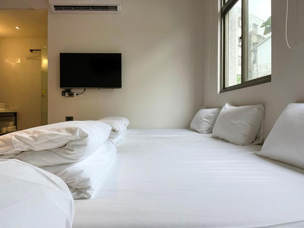 Light Hostel Hualien Екстер'єр фото