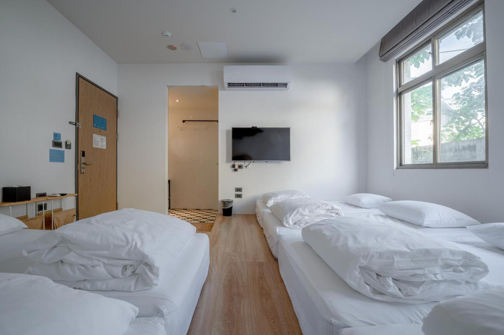 Light Hostel Hualien Екстер'єр фото