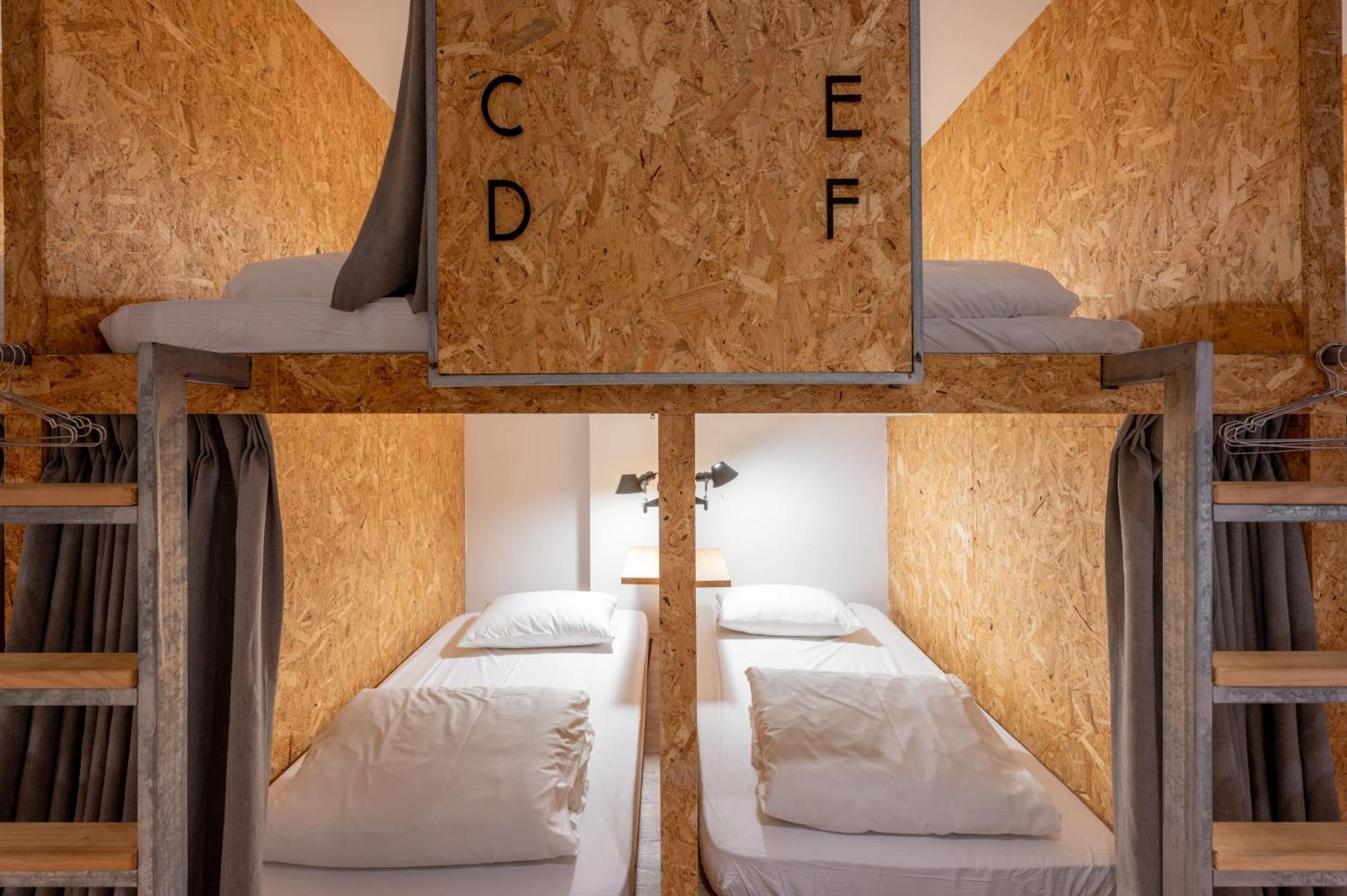 Light Hostel Hualien Екстер'єр фото